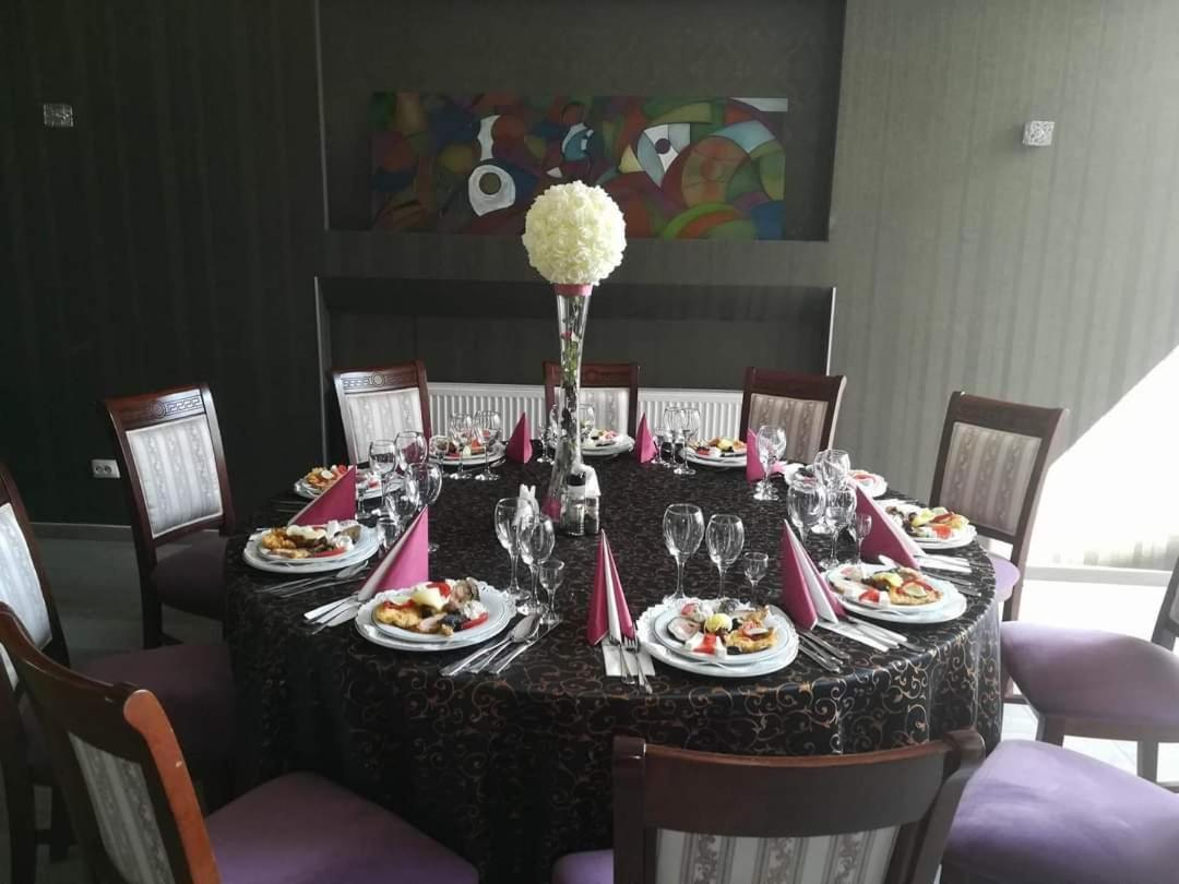 Casa Achim Hotel Бая Маре Екстериор снимка