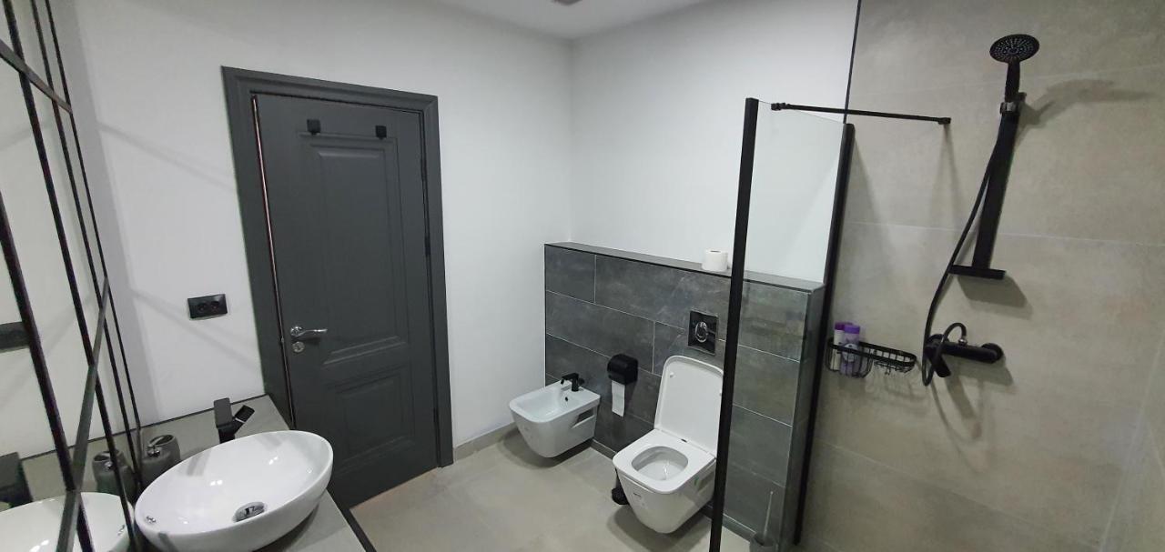 Casa Achim Hotel Бая Маре Екстериор снимка